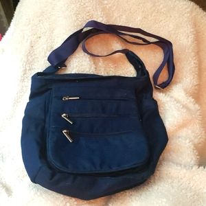 DARK DENIM GOLD COAST CROSS BODY BAG, SIMILAR TO THE BAGGALINI STYLE.